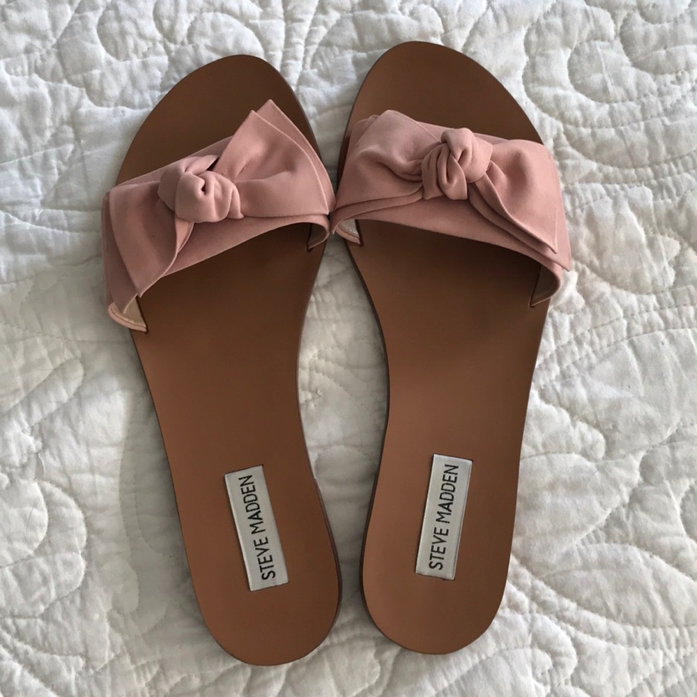 Steve Madden slides